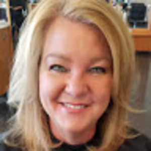 Meet your Posher, Debbie